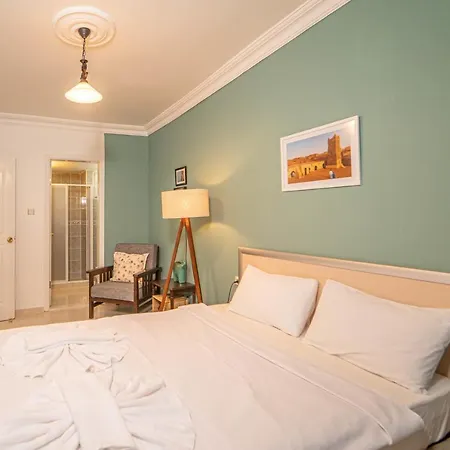 Appartement Colorful With Fantastic Sea View Near Sea In