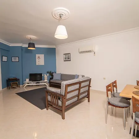 Appartement Colorful With Fantastic Sea View Near Sea In *